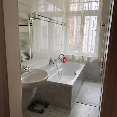 Apartamento 18 Gartenblick, Naehe Zoo, Kongresszentrum Zoo, Zentrum, Arena Und Messe *